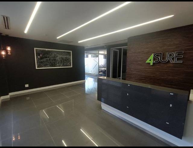 BUSINESS PROPERTY TO RENT IN CONSTANTIA KLOOF